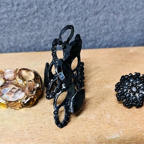 Black and Gold statement Rings. All 9 - Picture 6 of 7